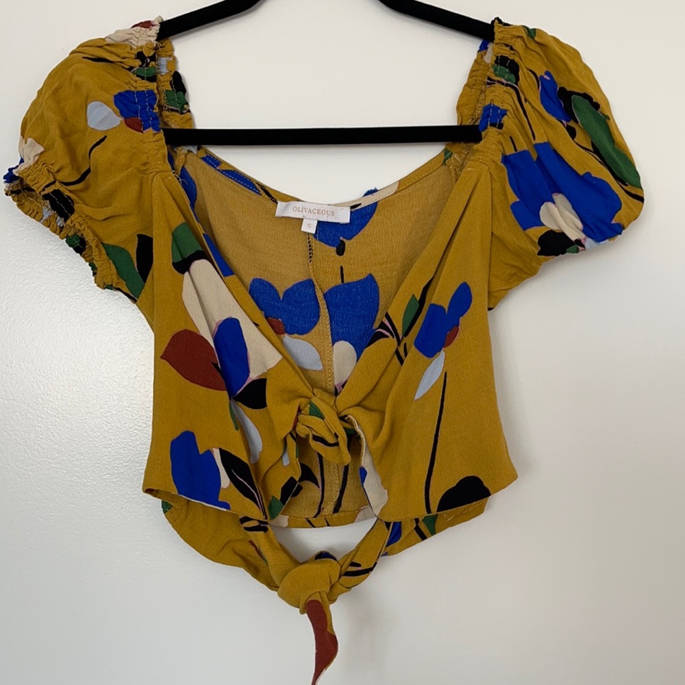 Crop top